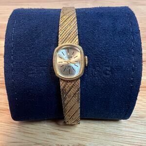 Flair 10K RGP GF Gold Vintage Ladies Gold Watch 17 Jewels Wristwatch Bracelet